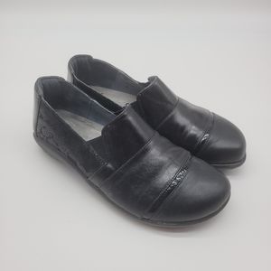 Naot Loafers Black Slip On Comfort Shoes Women's Size  36 / 5 - 5.5